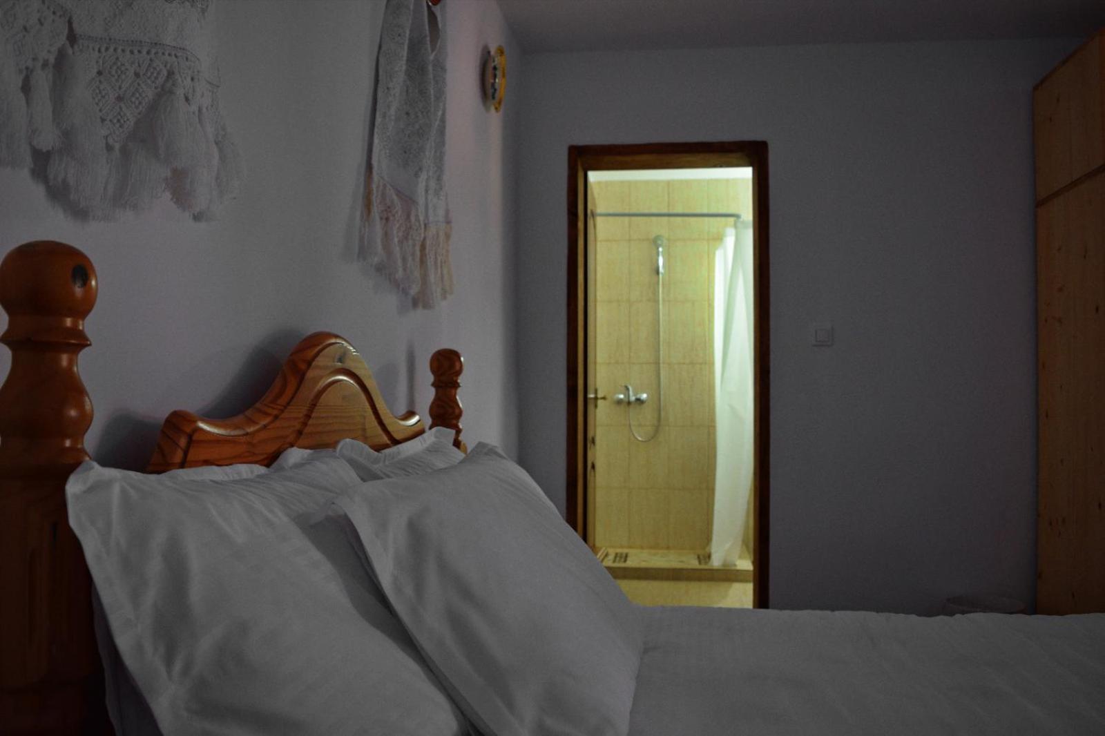 Casa Visovan Country house *